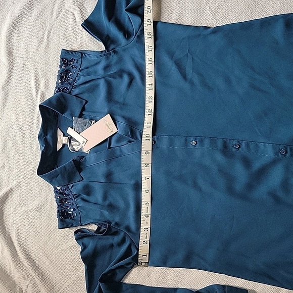 CANDIE'S Teal Cold Shoulder V'neck Roll Sleeve Blouse Top M Medium NWT - Picture 4 of 7